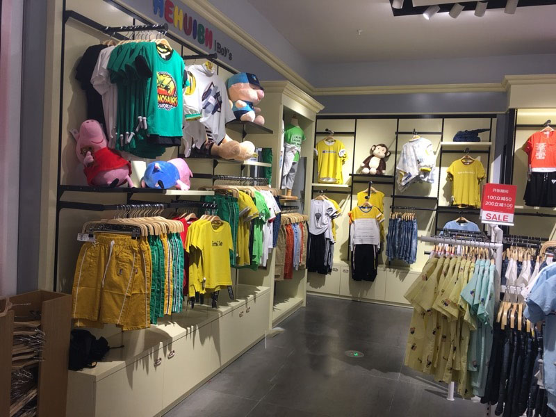 服裝百貨店兒童區設計